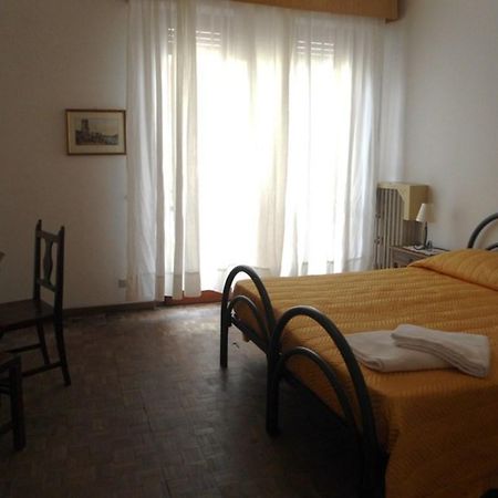 Guesthouse Sayuri Firenze Bagian luar foto